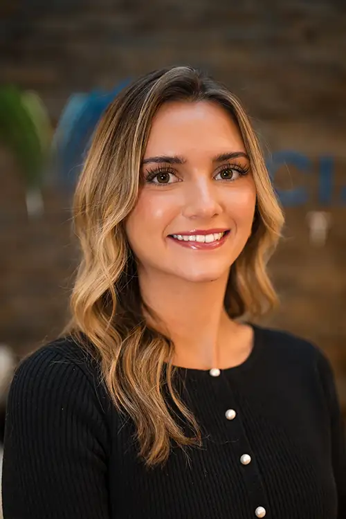 Bella, Aesthetician at The Facial Center in Charleston & Teas Valley, WV